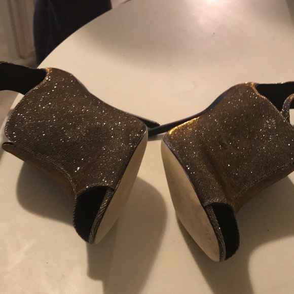 B Brian Atwood Fruiteria Peep Toes - Picture 8 of 8